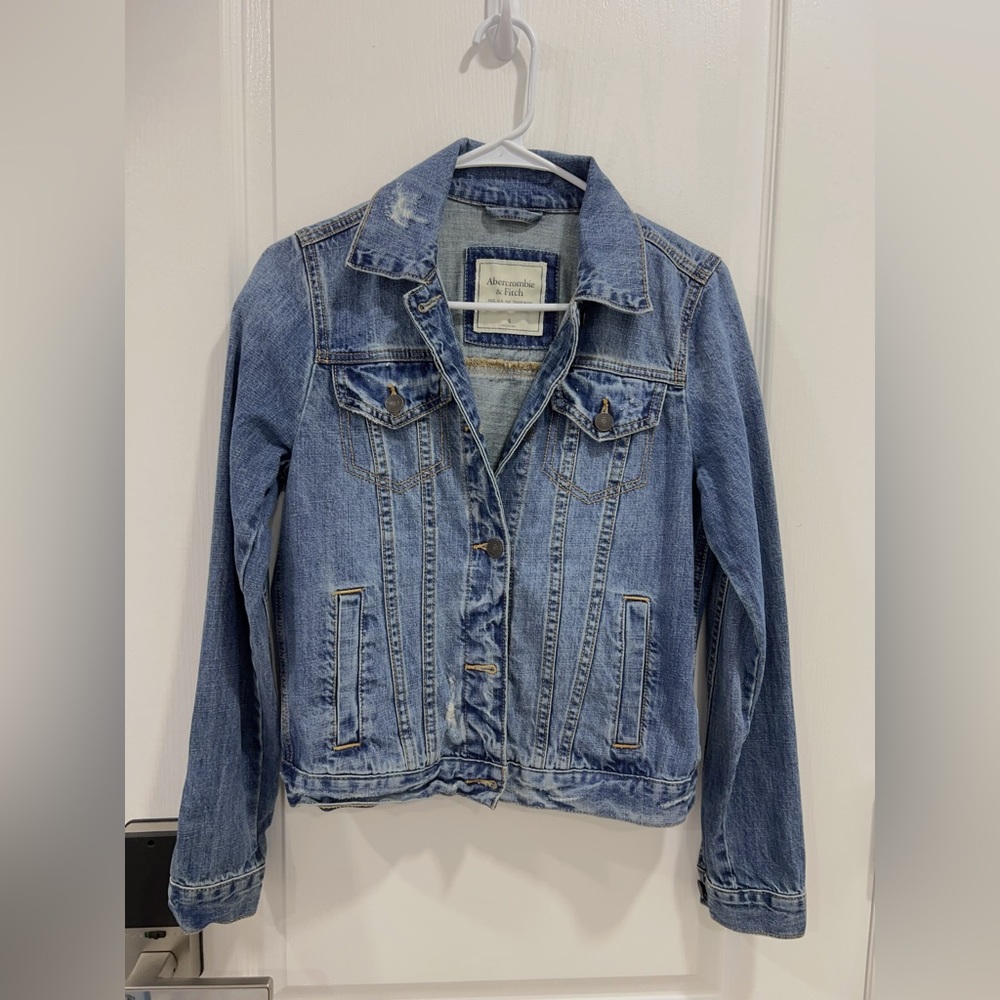 ABERCROMBIE JEAN JACKET